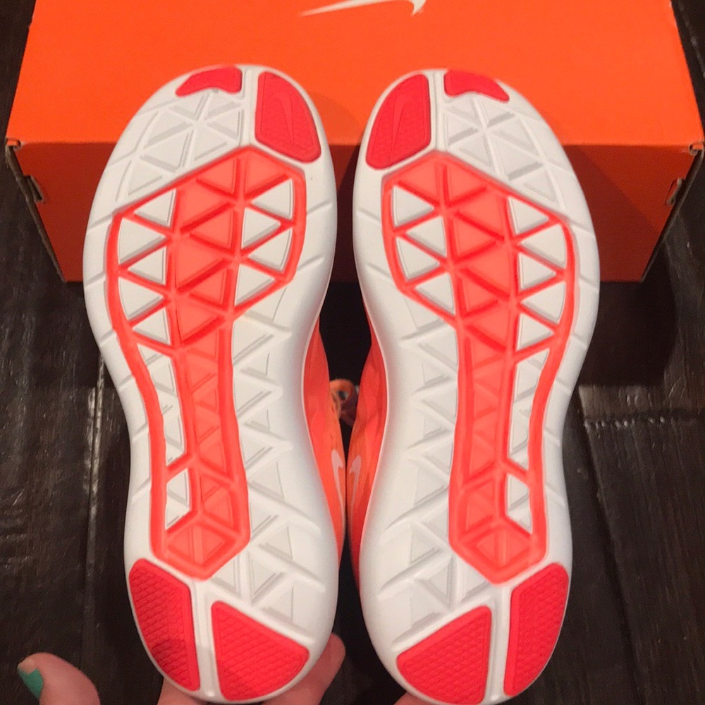 🎉 SOLD 🎉 Nike Flex 2017 Shoes - Picture 7 of 8